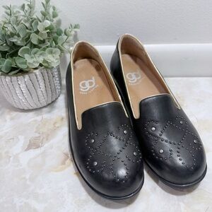 Gravity Defyer Black‎ Leather Wedge Studded Size 8M Casual Comfort Workwear